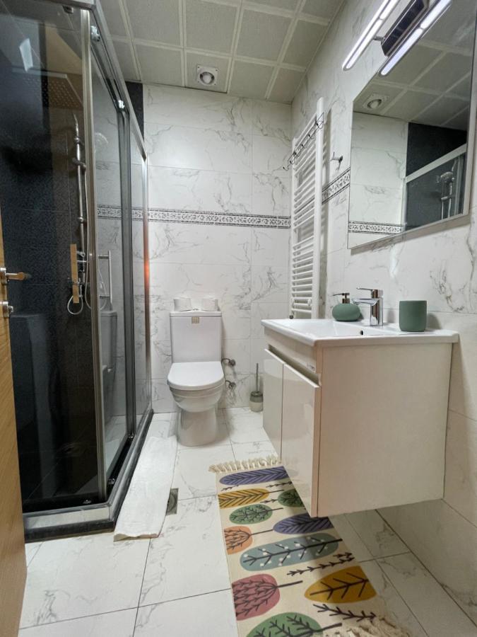 Skopje Station Apartment Bagian luar foto