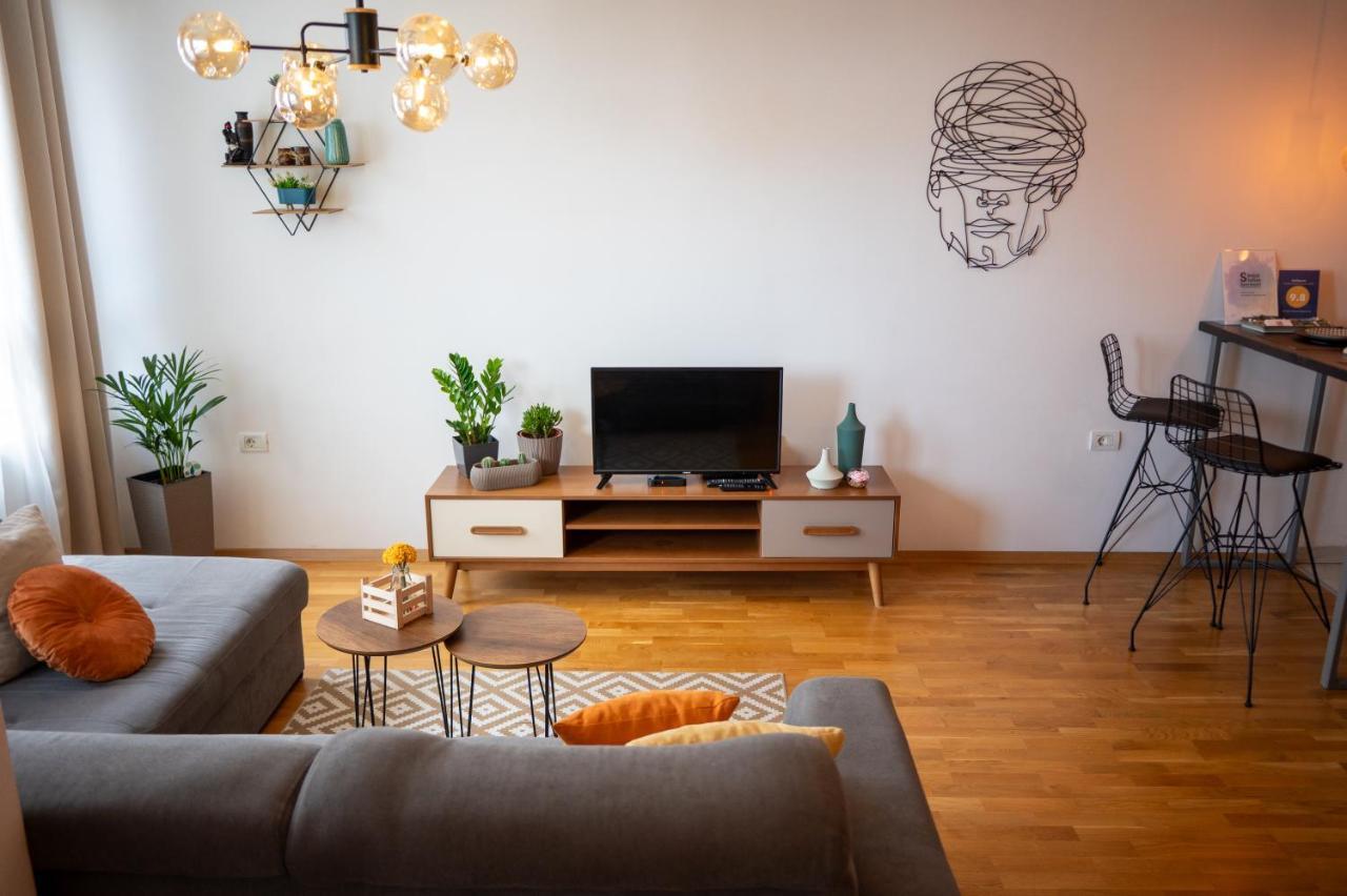 Skopje Station Apartment Bagian luar foto