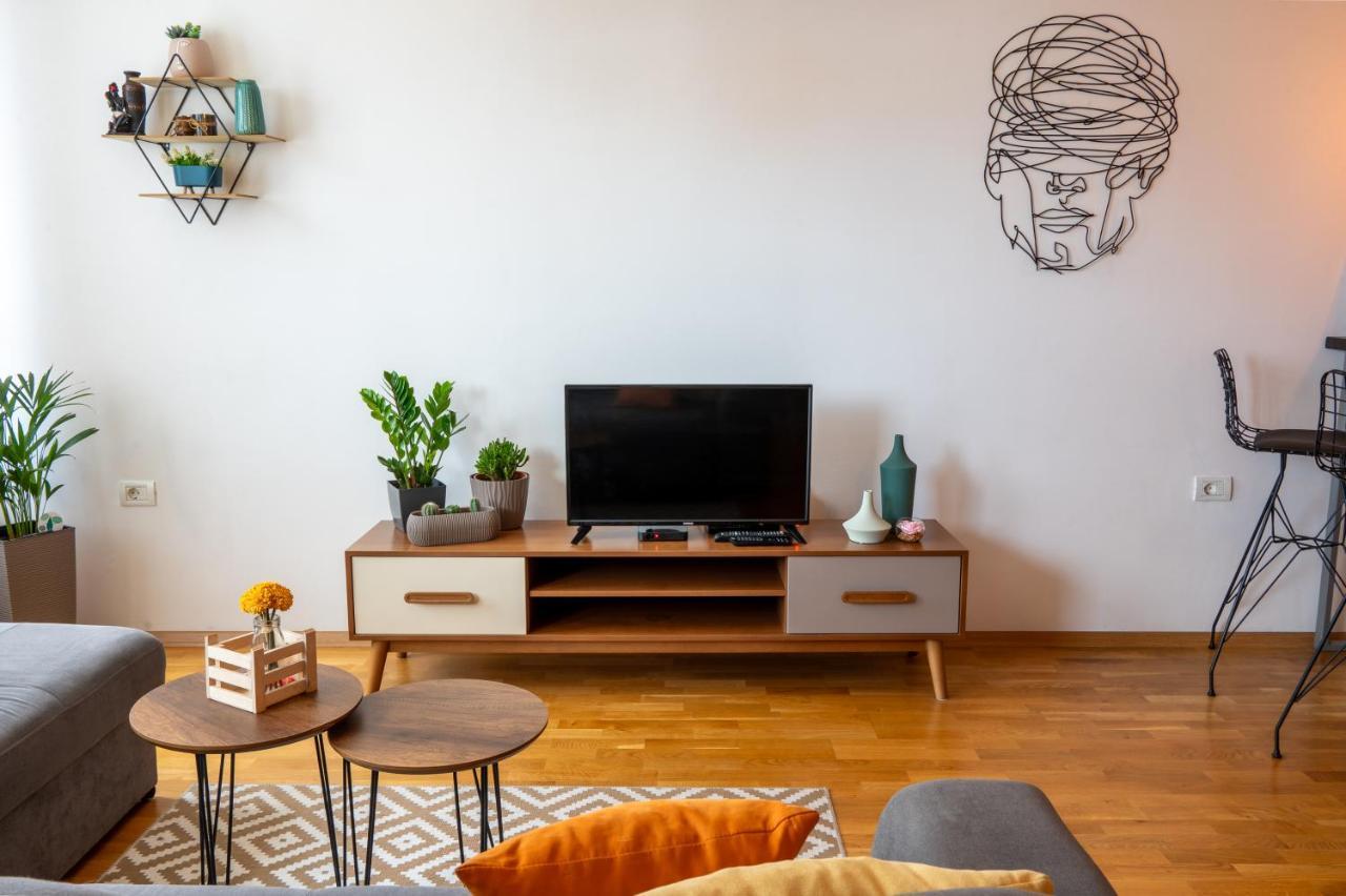 Skopje Station Apartment Bagian luar foto